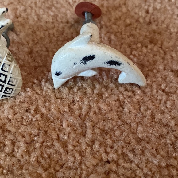 Bathroom cabinet knobs - Picture 4 of 4